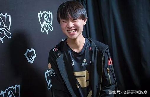 在与国际体